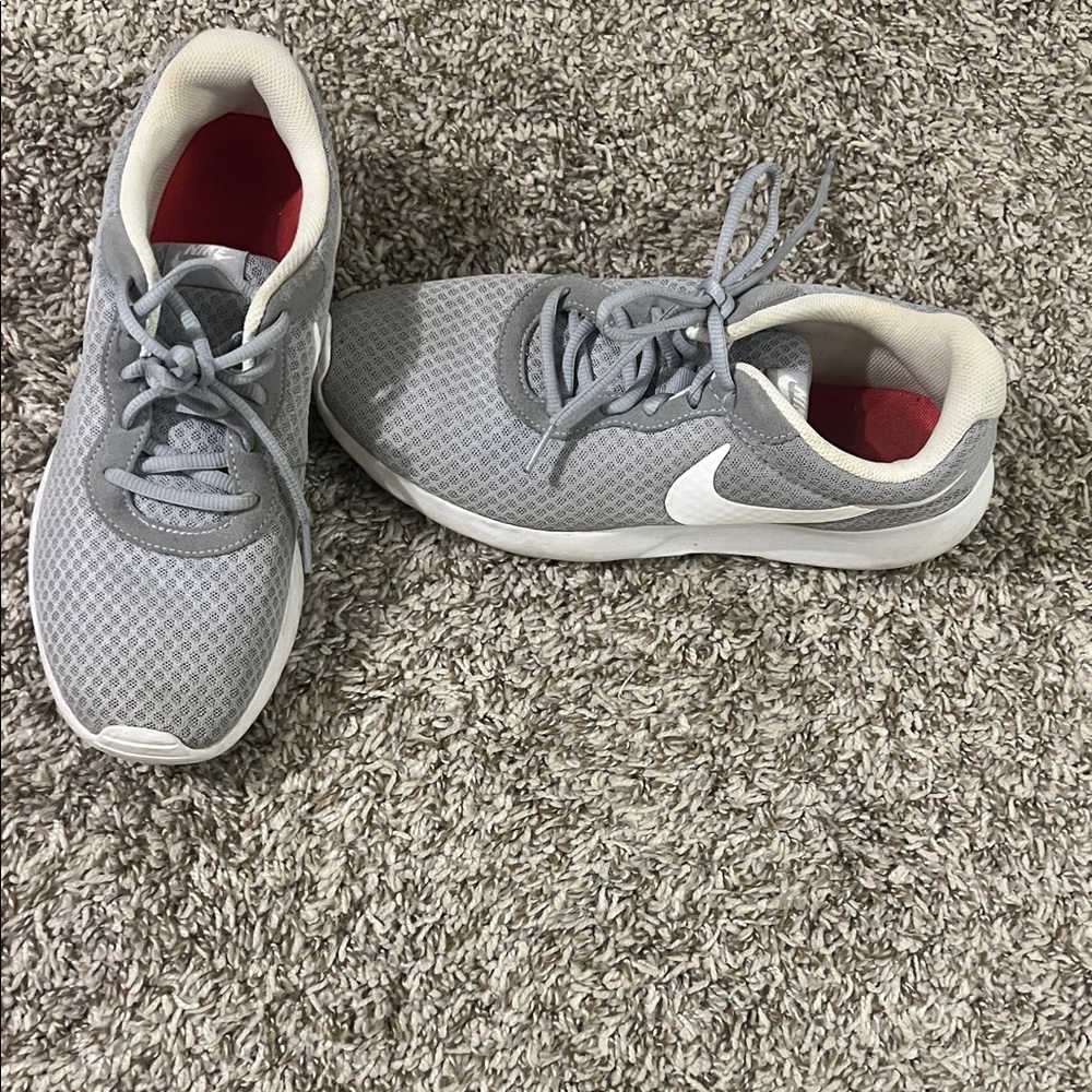Nike Light Gray Running Shoes